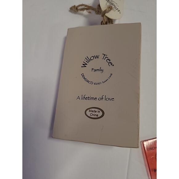 Demdaco Willow Tree Family A Lifetime of Love Ornament 2001 Susan Lordi Gift - Picture 7 of 7